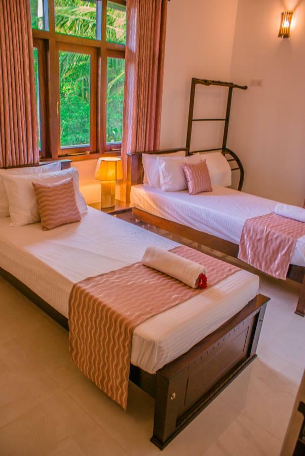 Bivora Villa Negombo Extérieur photo